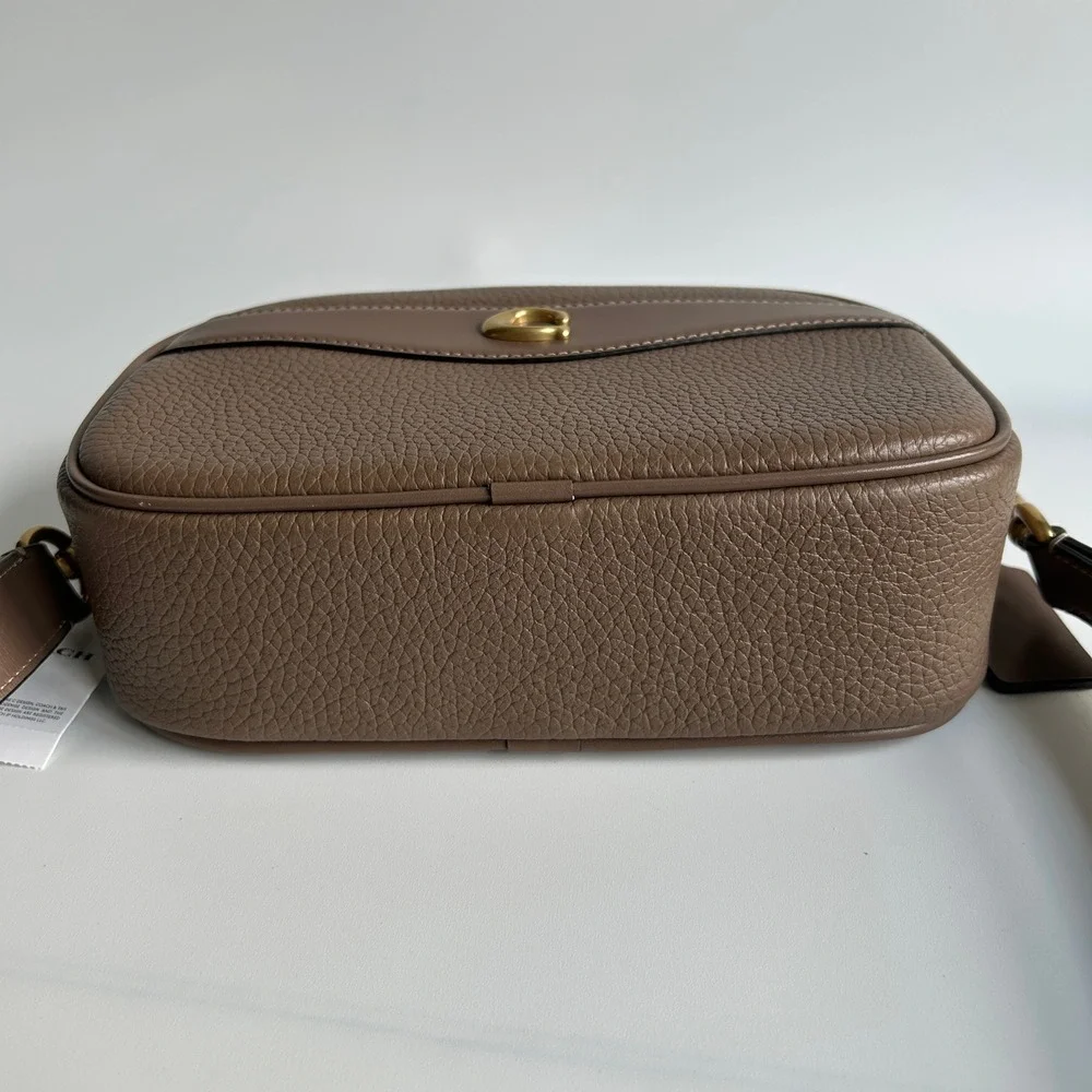 Coach Camera Bag Dark Stone Soft Pebble Leather Crossbody CC386